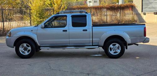2002 Nissan Frontier SE Crew Cab