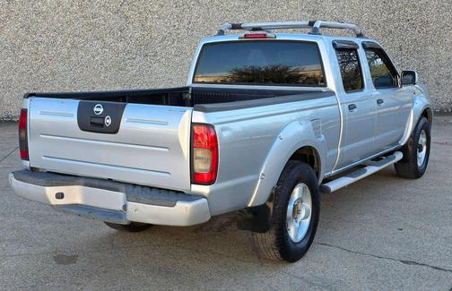 2002 Nissan Frontier SE Crew Cab
