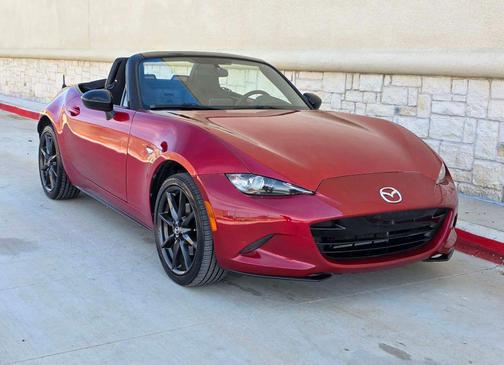 2016 Mazda MX-5 Miata Club
