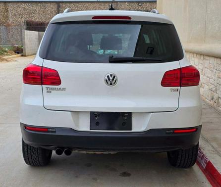 2016 Volkswagen Tiguan SE