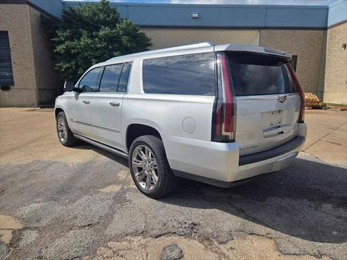 2016 Cadillac Escalade ESV Sport