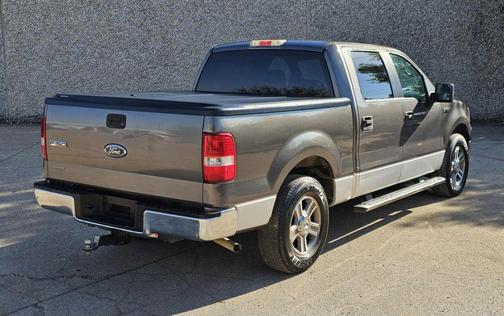 2005 Ford F-150 XLT SuperCrew