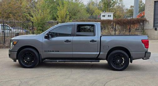 2018 Nissan Titan SV