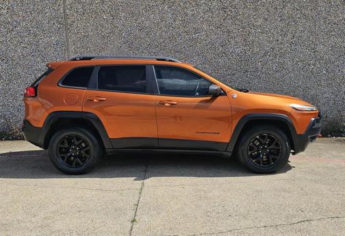 2015 Jeep Cherokee Sport