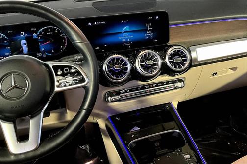 2022 Mercedes-Benz GLB 250 Base 4MATIC