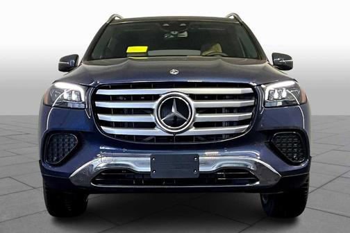 2026 Mercedes-Benz GLS 450 
