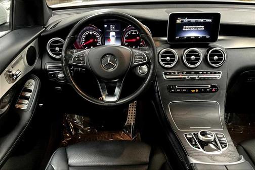 2019 Mercedes-Benz GLC 300 Base 4MATIC