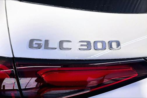 2026 Mercedes-Benz GLC 300 Base 4MATIC