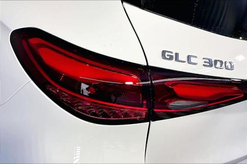 2026 Mercedes-Benz GLC 300 Base 4MATIC