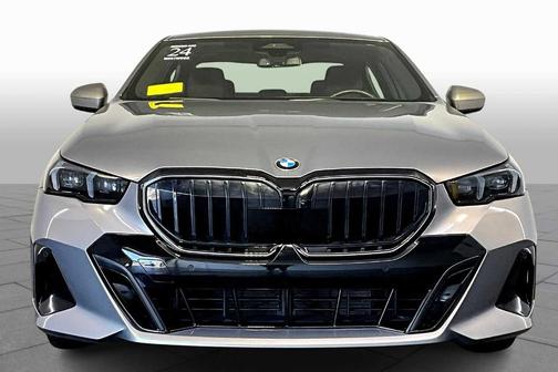 2024 BMW 540 i xDrive