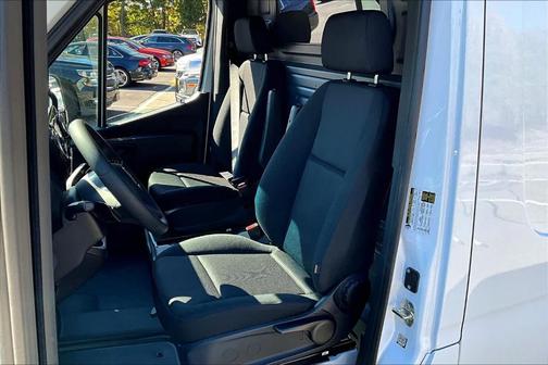2025 Mercedes-Benz Sprinter 2500