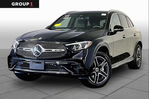 Black 2023 Mercedes-Benz GLC 300 4MATIC
