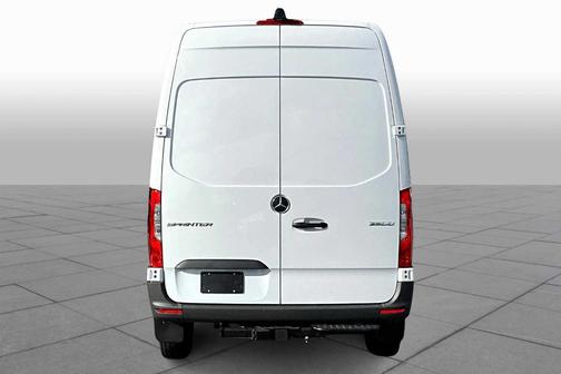 2025 Mercedes-Benz Sprinter 2500 