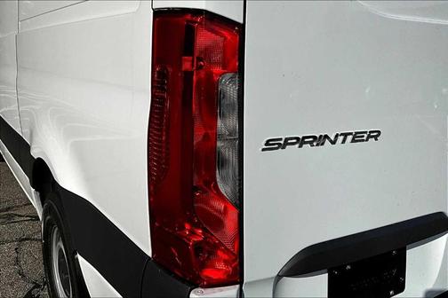 2025 Mercedes-Benz Sprinter 2500 