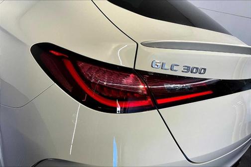 2026 Mercedes-Benz GLC 300 Base 4MATIC
