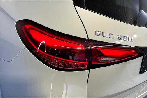 2025 Mercedes-Benz GLC 300 Base 4MATIC