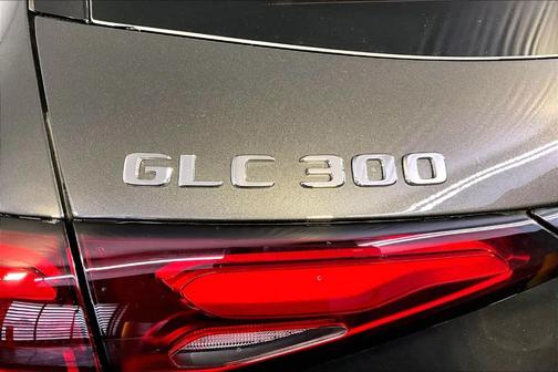 2026 Mercedes-Benz GLC 300 Base 4MATIC