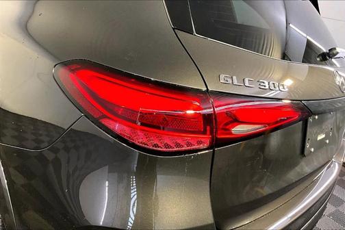 2026 Mercedes-Benz GLC 300 Base 4MATIC