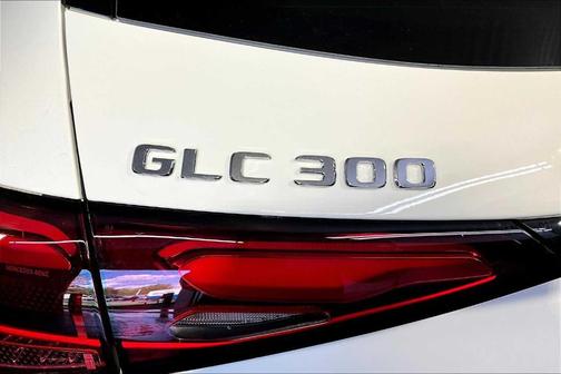 2025 Mercedes-Benz GLC 300 Base 4MATIC
