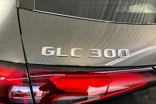 2026 Mercedes-Benz GLC 300 Base 4MATIC