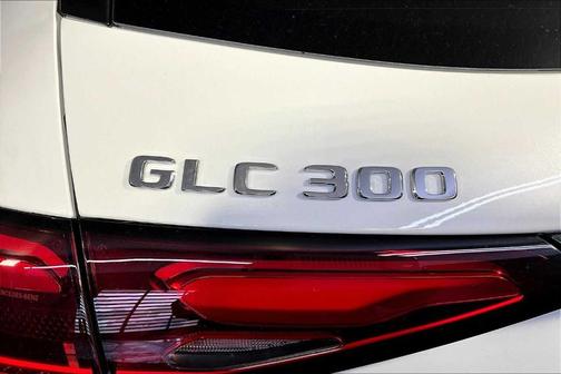 2025 Mercedes-Benz GLC 300 Base 4MATIC