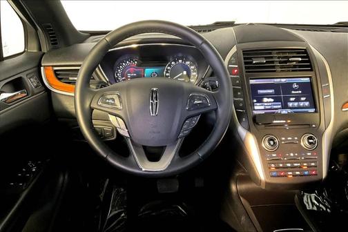 2015 Lincoln MKC Base