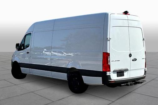 2025 Mercedes-Benz Sprinter 2500