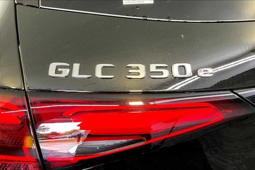 2025 Mercedes-Benz GLC 350e Base 4MATIC