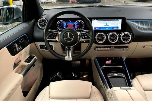 2025 Mercedes-Benz GLA 250 Base 4MATIC