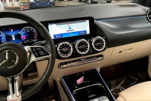 2025 Mercedes-Benz GLA 250 Base 4MATIC