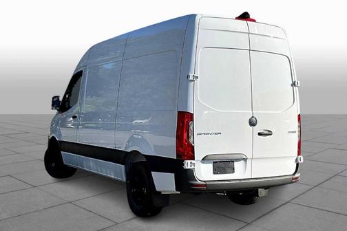 2025 Mercedes-Benz Sprinter 2500