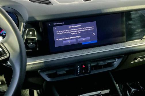 2025 Porsche Cayenne Base