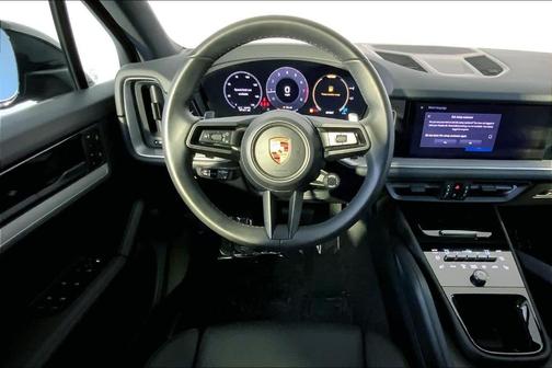 2025 Porsche Cayenne Base