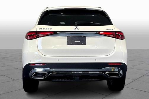 2025 Mercedes-Benz GLC 300 Base 4MATIC