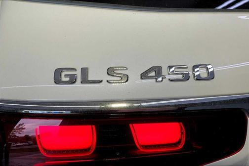 2025 Mercedes-Benz GLS 450 4MATIC