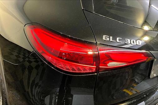 2026 Mercedes-Benz GLC 300 Base 4MATIC