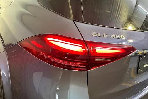 2026 Mercedes-Benz GLE 450 4MATIC