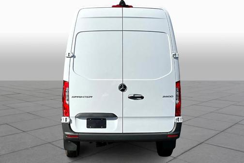 2025 Mercedes-Benz Sprinter 2500 