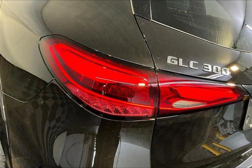 2026 Mercedes-Benz GLC 300 Base 4MATIC