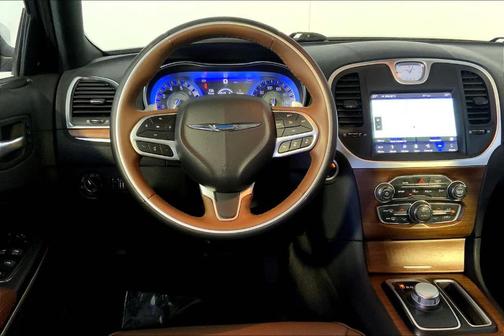 2019 Chrysler 300 300C