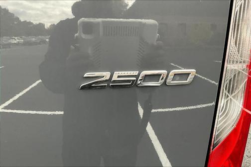 2026 Mercedes-Benz Sprinter 2500 Standard Roof