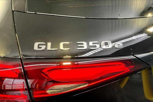 2026 Mercedes-Benz GLC 350e 