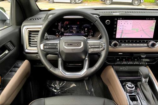 2024 GMC Canyon Denali