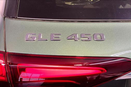 2026 Mercedes-Benz GLE 450 4MATIC
