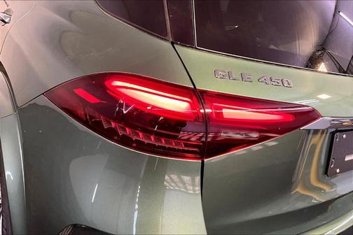 2026 Mercedes-Benz GLE 450 4MATIC