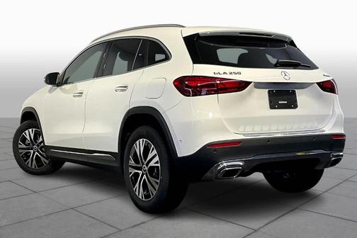 2026 Mercedes-Benz GLA 250 Base 4MATIC