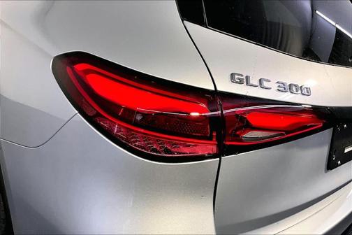 2026 Mercedes-Benz GLC 300 Base 4MATIC