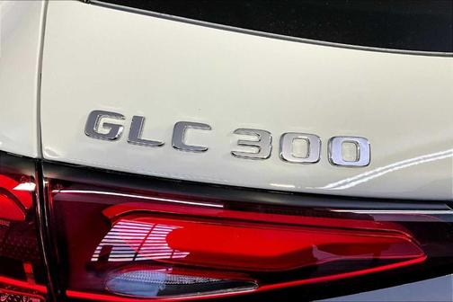 2025 Mercedes-Benz GLC 300 Base 4MATIC
