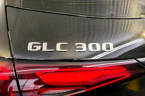 2026 Mercedes-Benz GLC 300 Base 4MATIC
