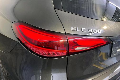 2026 Mercedes-Benz GLC 300 Base 4MATIC